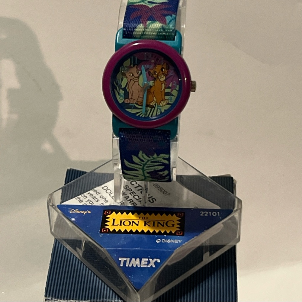 Vintage 90s Timex Disney Watch LION KING Simba & Nala  ~Analog~New In Box - Picture 3 of 8